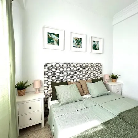 Big Spacious Penthouse Next To The Sea