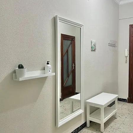 Apartamento Big Spacious Penthouse Next To The Sea *