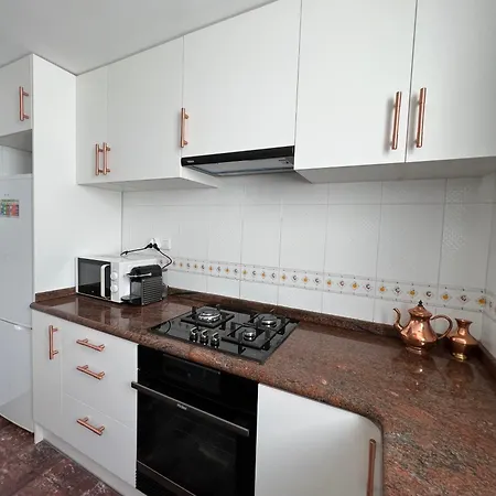 Big Spacious Penthouse Next To The Sea *