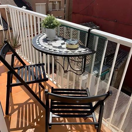 Apartamento Big Spacious Penthouse Next To The Sea *