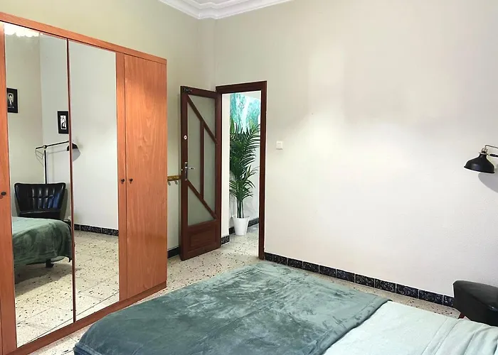 Big Spacious Penthouse Next To The Sea ולנסיה